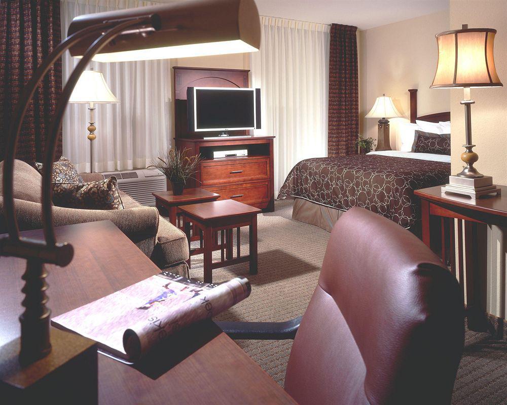 Staybridge Suites Rocklin - Roseville Area By Ihg Room photo