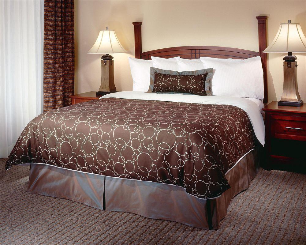 Staybridge Suites Rocklin - Roseville Area By Ihg Room photo